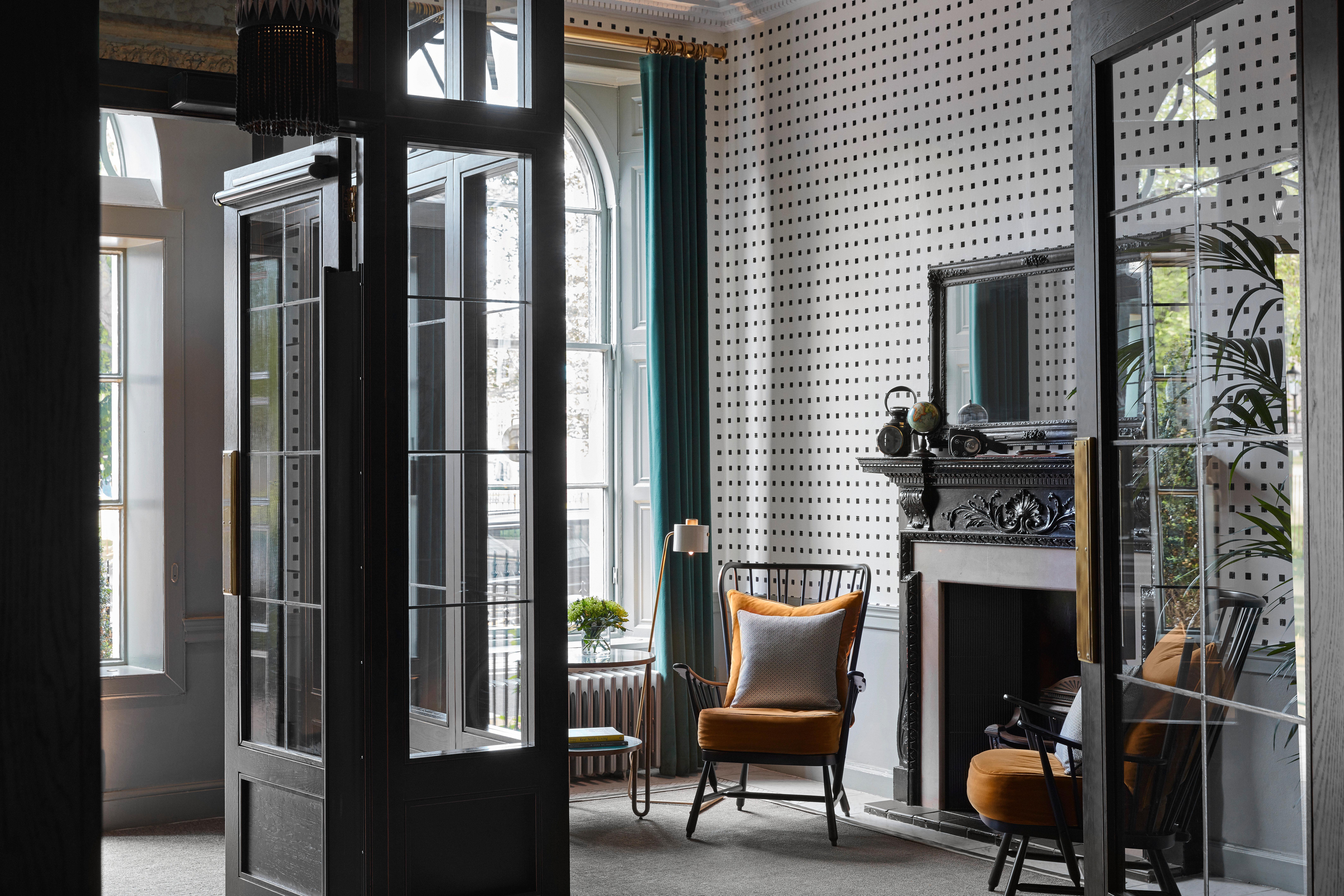 Kimpton Charlotte Square By Ihg Hotel EDI Exterior photo The Drawing Room at The Ivy, St John's Wood