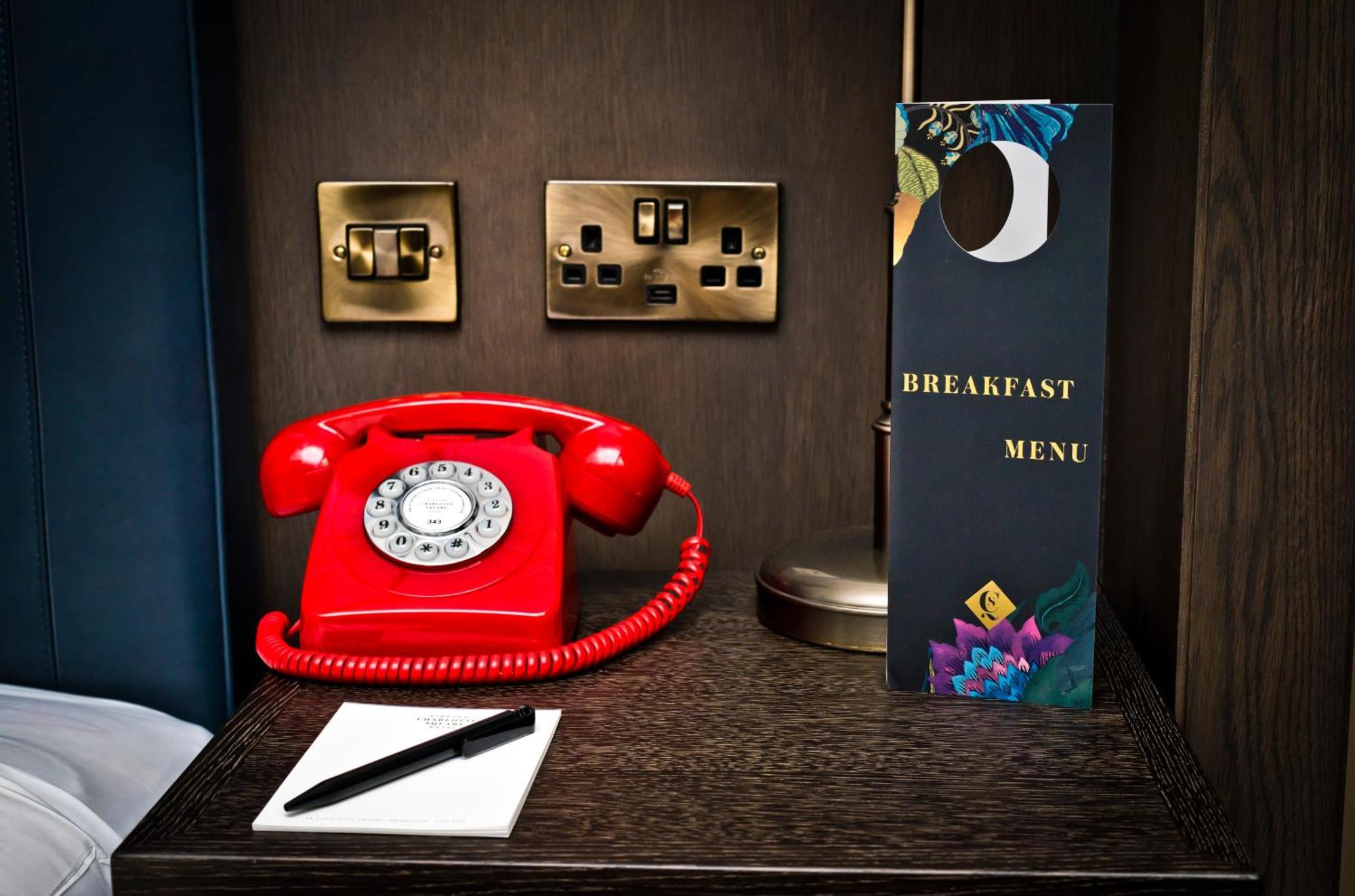 Kimpton Charlotte Square By Ihg Hotel EDI Exterior photo A door hanger